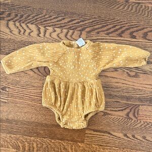 Kate Quinn Polka Dot bubble